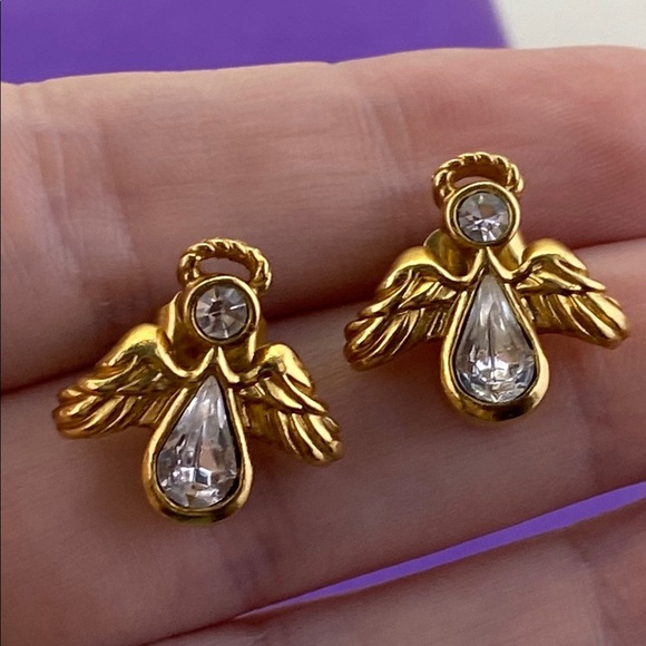 💛 Elegant Avon Gold Plated Angel Earrings - Picture 4 of 4